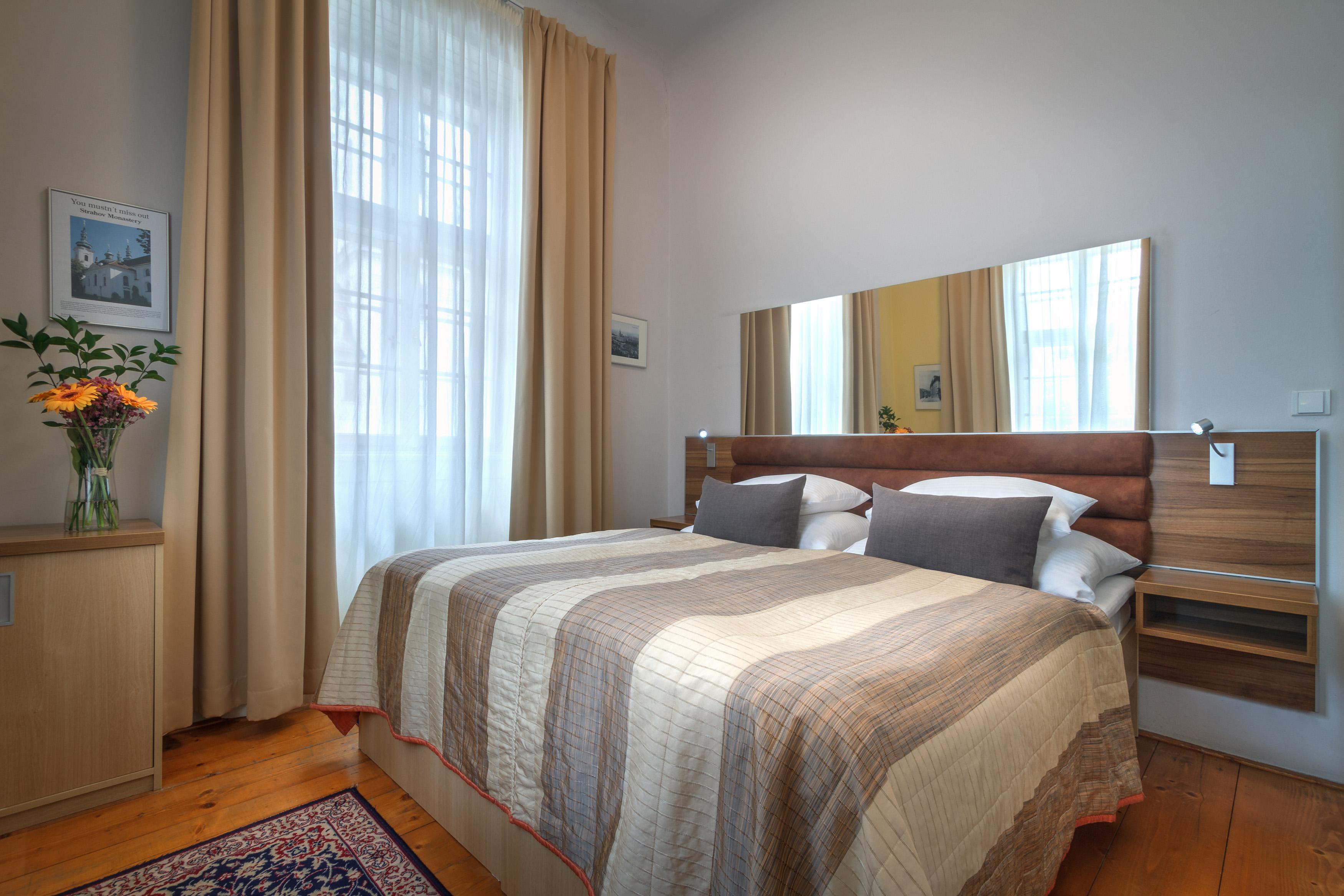 Monastery Hotel Прага Екстериор снимка