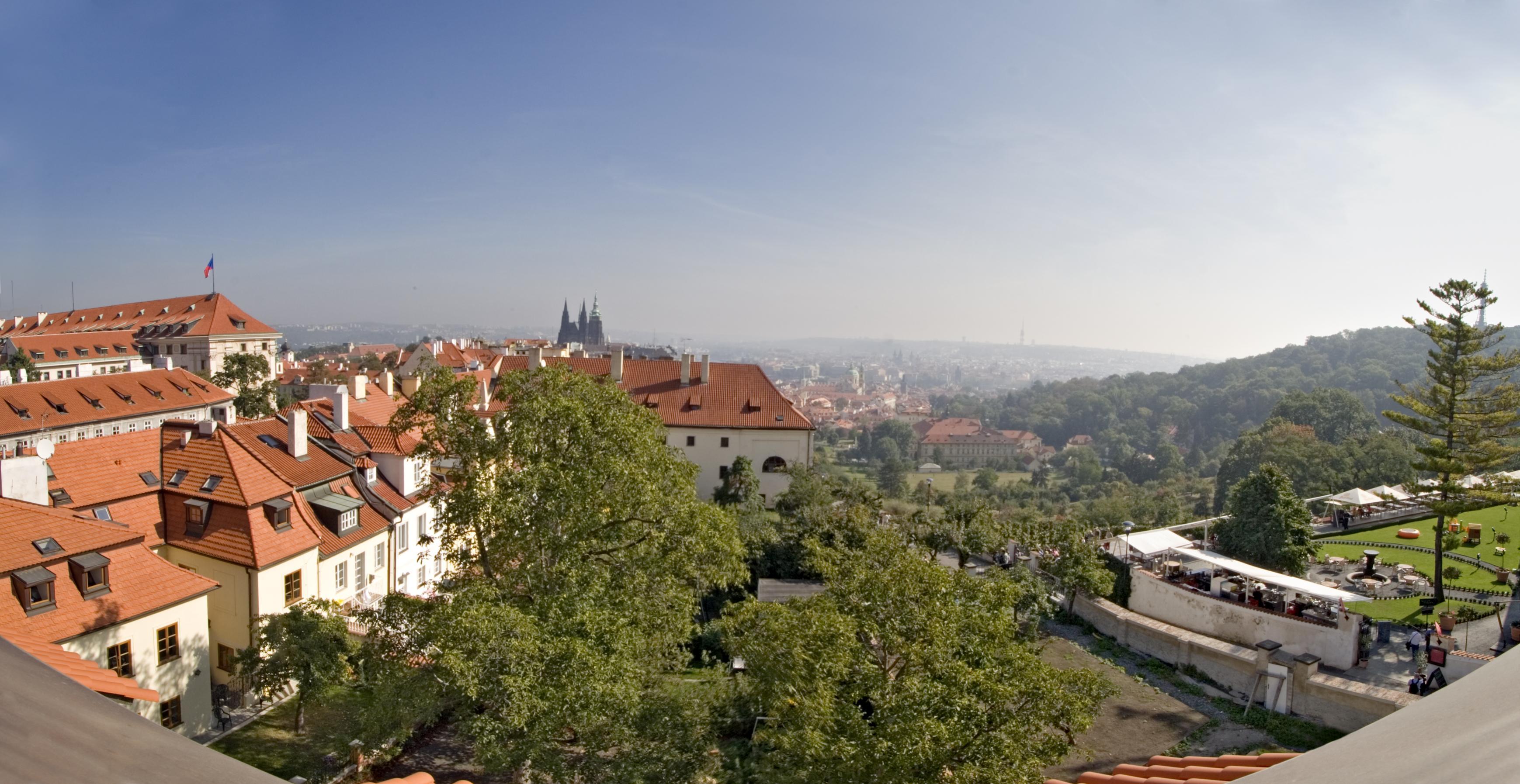 Monastery Hotel Прага Екстериор снимка