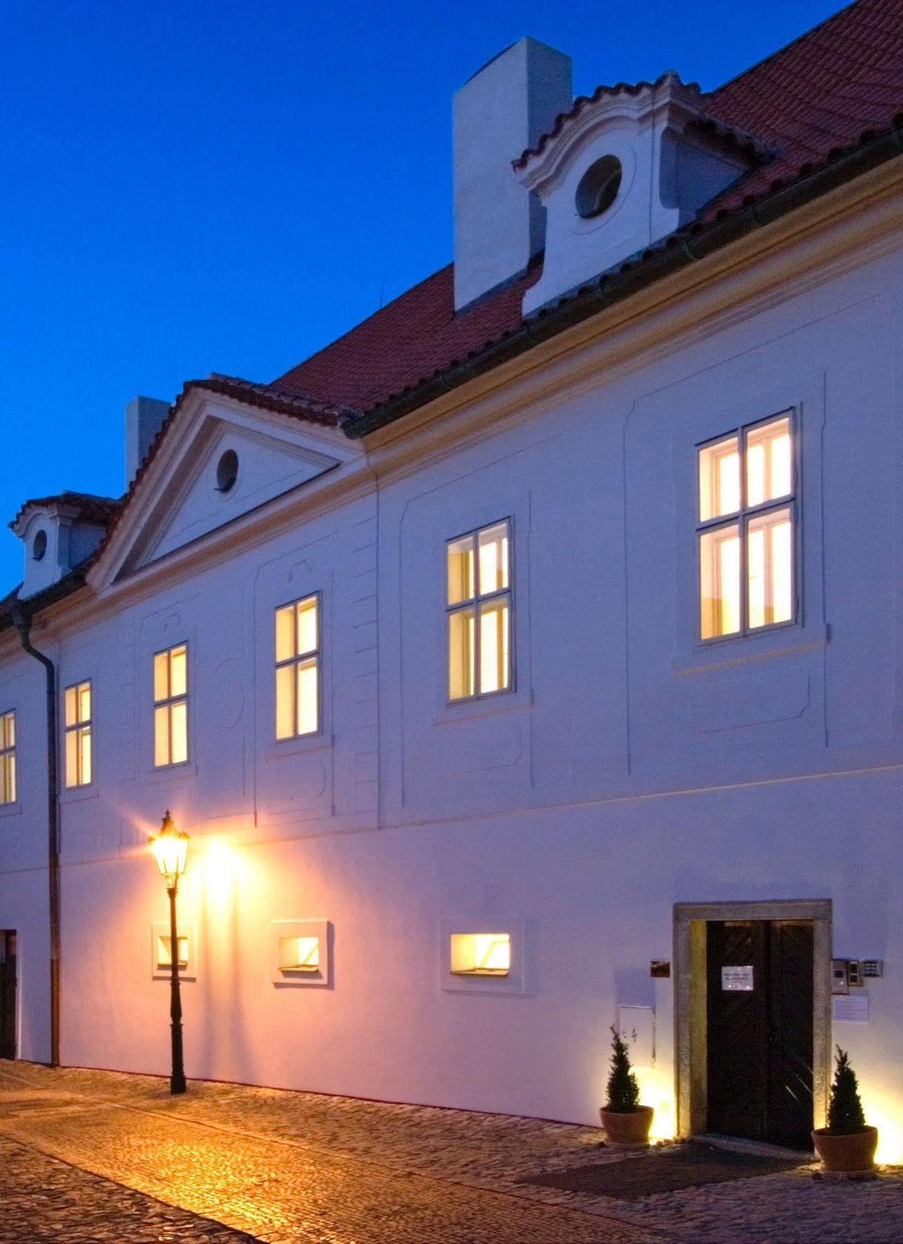 Monastery Hotel Прага Екстериор снимка